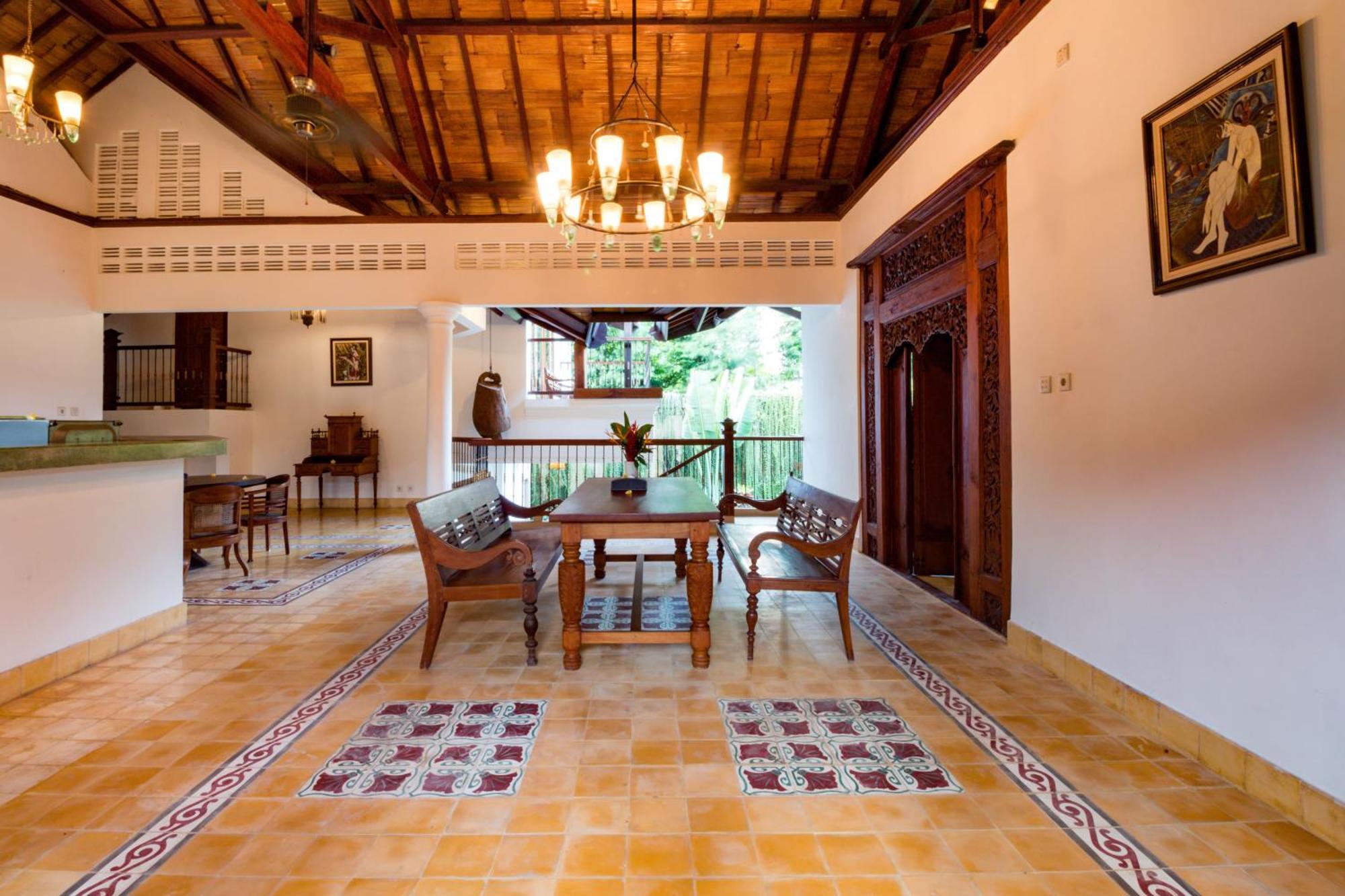 Bali Royal Heritage Villa Семиняк Екстериор снимка