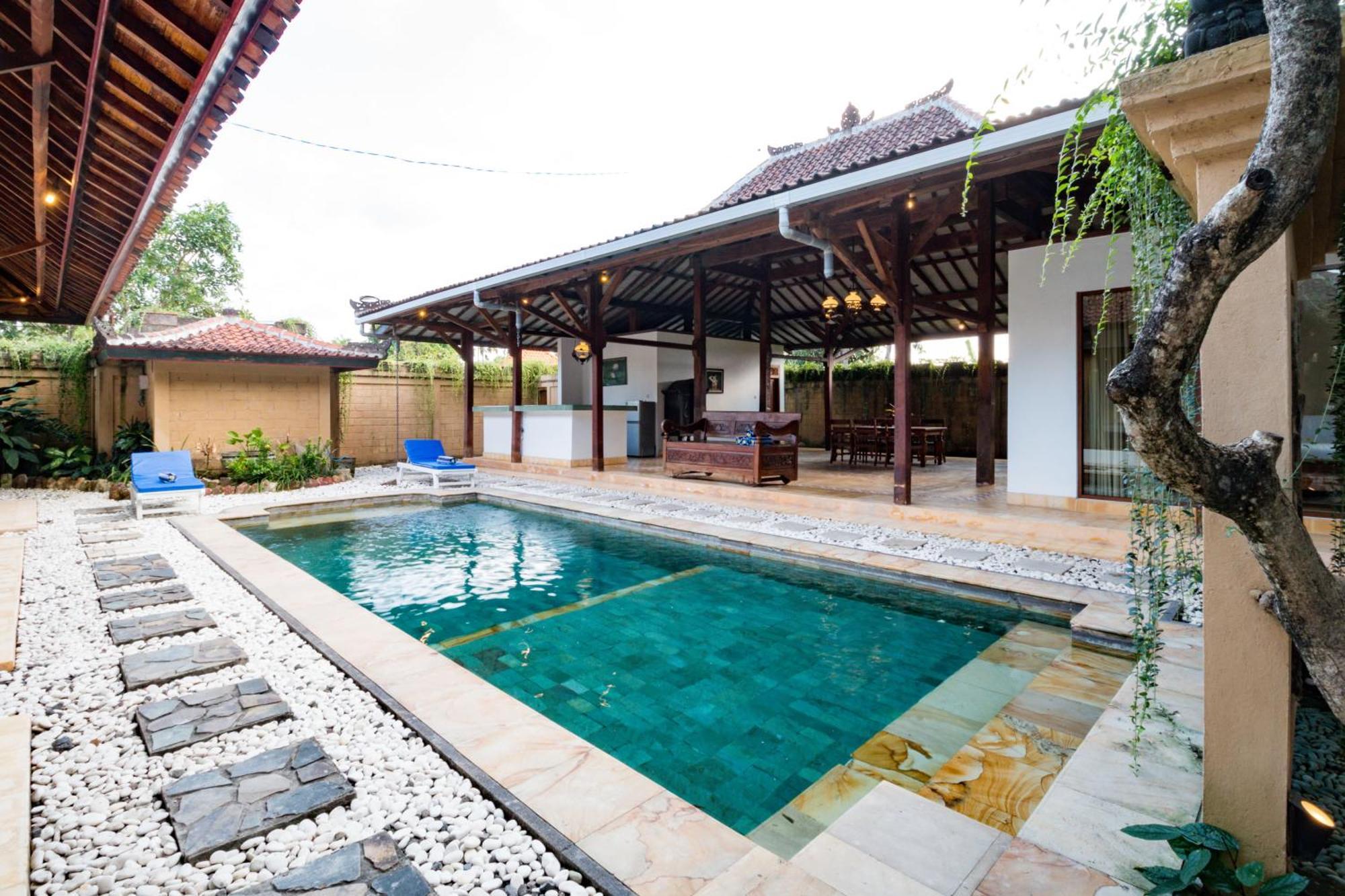 Bali Royal Heritage Villas Семиняк Екстериор снимка