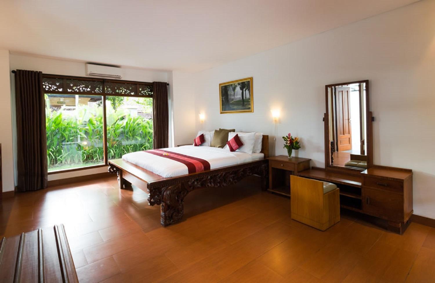 Bali Royal Heritage Villa Семиняк Екстериор снимка