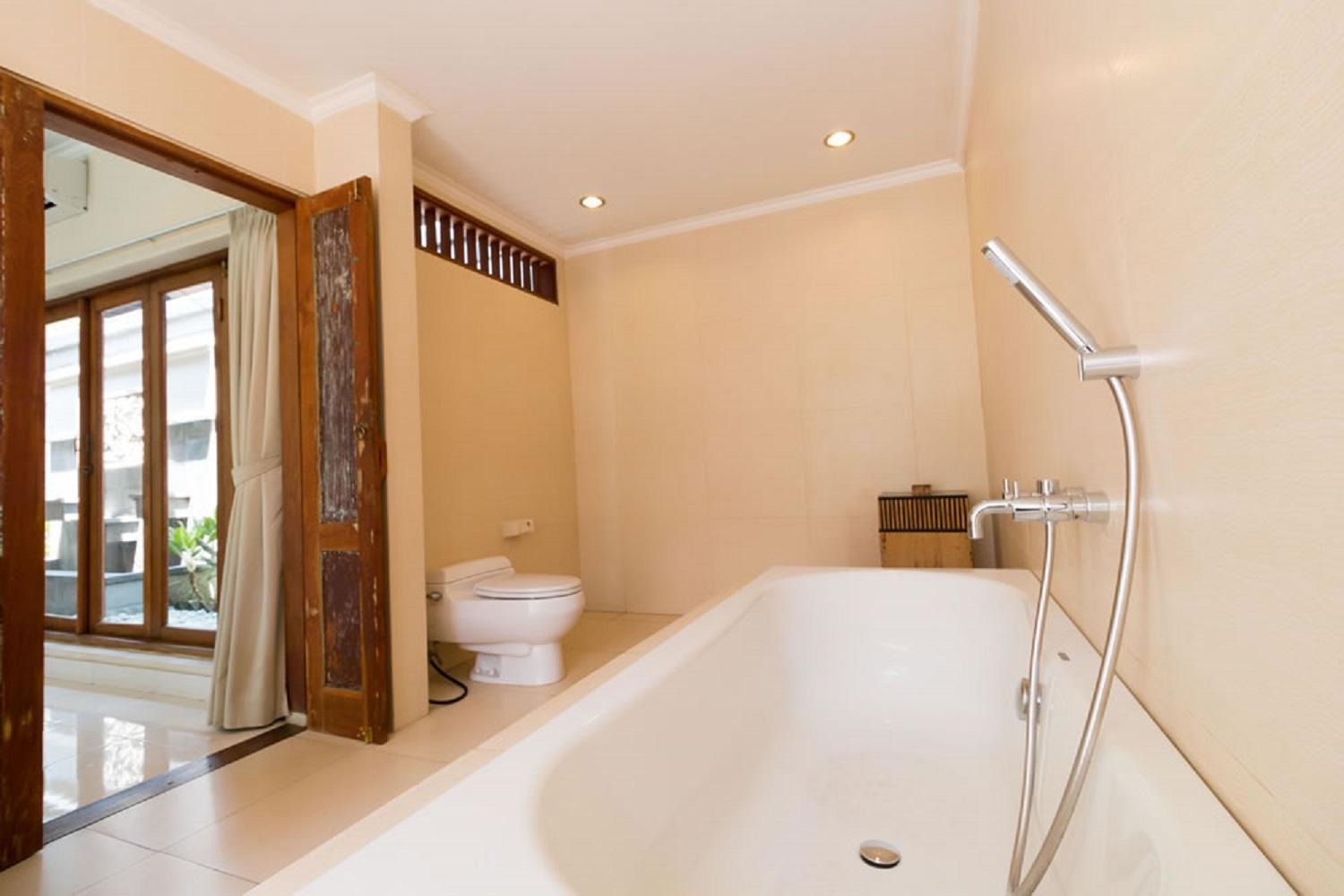 Bali Royal Heritage Villa Семиняк Екстериор снимка