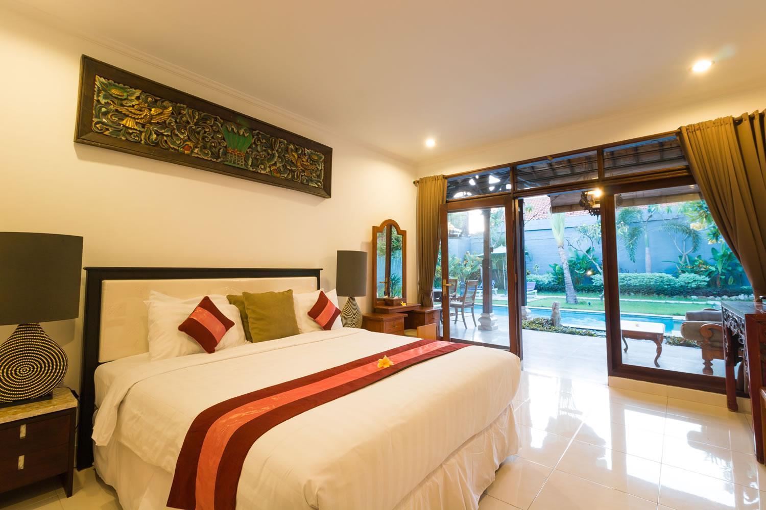 Bali Royal Heritage Villa Семиняк Екстериор снимка