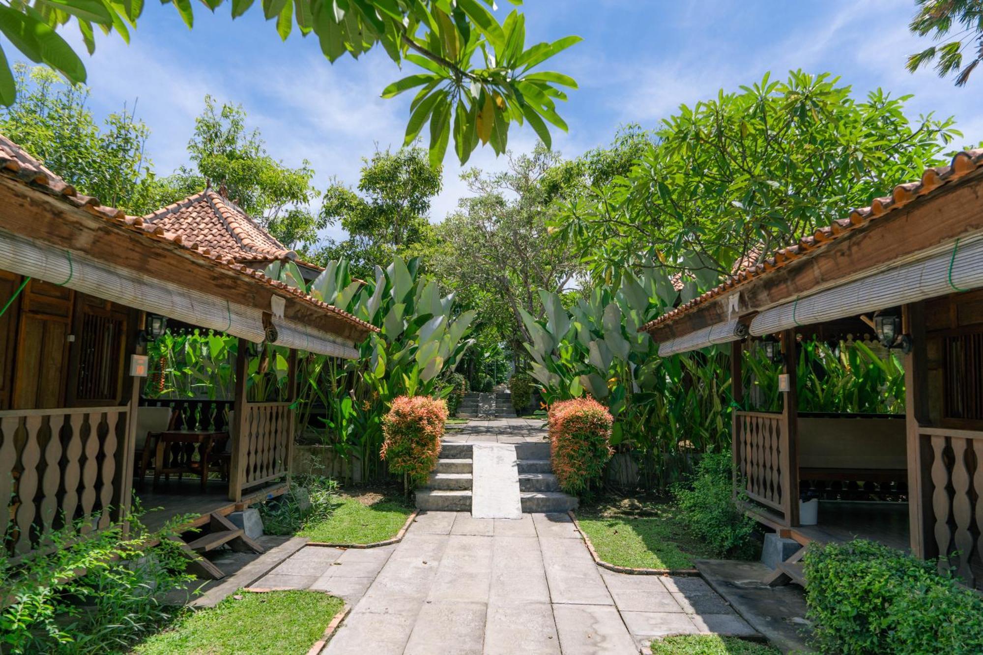 Bali Royal Heritage Villa Семиняк Екстериор снимка